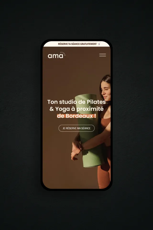Page d’accueil mobile du site AMA Studio, studio de Pilates et Yoga près de Bordeaux