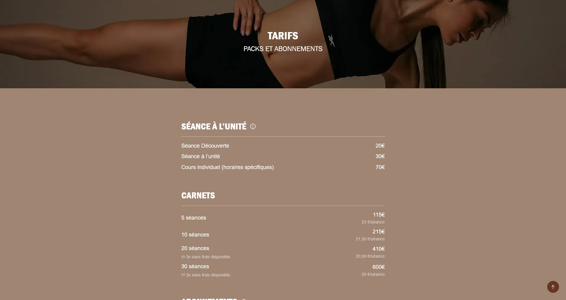 Grille tarifaire du site AMA Studio, présentant les différentes formules de cours de pilates et yoga